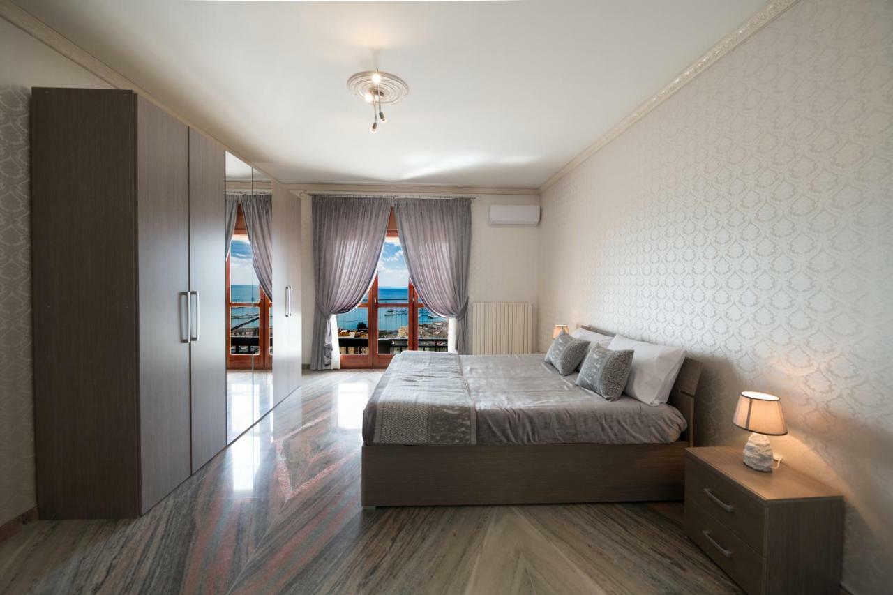 Bed and Breakfast Domus Aurea Шакка Экстерьер фото